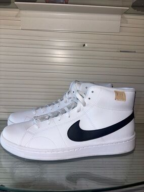 New Authentic Nike court Royal 2 Mid Sneakers with Black Leather Shoes.Size 12